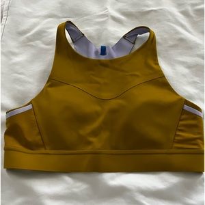 Brooks sports bra. Size m. Color olive/yellow